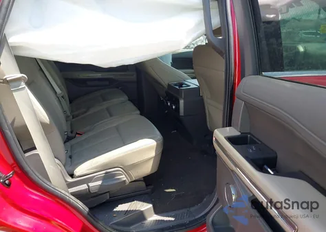 2020 Ford Expedition Xlt z USA, uszkodzony, nr VIN 1FMJU1HTXLEA74798